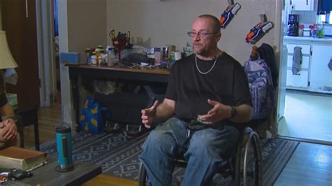 Englewood man says airline damaged his wheelchair