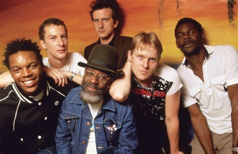English beat band. The English Beat Song list. Best Friend (1980) Big Shot (1980) Click Click (1980) Doors Of Your Heart (1981) I Confess (1982) Jeanette (1982) Mirror in the Bathroom (1980) Ranking Full Stop (1979) 