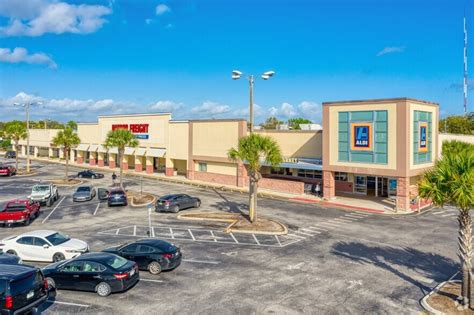 Enterprise rent a car west colonial drive winter garden fl. Sep 12, 2023 · 14375 Colonial -1, Winter Garden, FL 34787. ... There is room for one drive thru QSR and one sit down restaurant concept with 3,200 SF of outdoor patio seating. The property boasts road frontage of over 775 linear feet and a traffic count fronting the property of over 40,000 vehicles per day. 