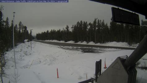 Thanks to volunteers, this webcam provides a streaming view of Old Faithful Geyser and other happenings around the Upper Geyser Basinone of the most unique and dynamic places on earth with about 500 active geysers. . Entrancexvidoescamscom