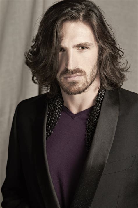 Eoin macken. Eoin Macken is an Irish actor, director, and writer. Macken has modelled for Abercrombie and Fitch, Ralph Lauren, and GQ, and has appeared in films such as Resident Evil, Close, Killing Jesus, and Centurion. Catch him currently in the hit series La Brea on NBC. 