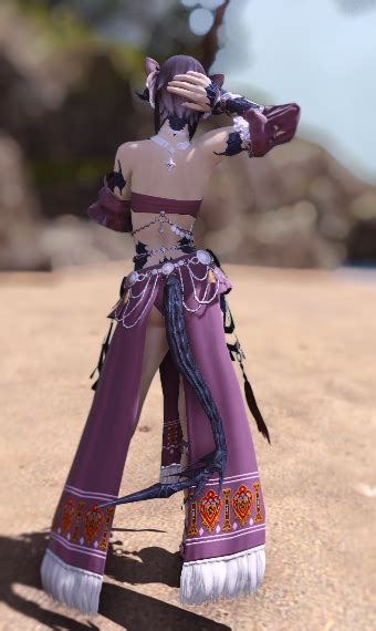 Eorzea collection dancer.  Oct 24, 2020 · Eorzea Collection is a Final ...