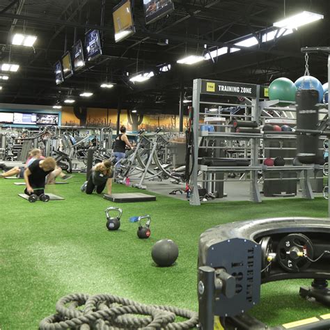 Eos platinum gym. Join EōS Today Starting at $9.99. EōS Fitness Phoenix: S 19th Ave/W Baseline Rd is your haven for serious fitness. Finally, you’ve found a fitness center near you in Phoenix, AZ that offers a high-energy environment, tons of fitness equipment, dumbbells that go up to 150 lbs., cutting-edge machines and amenities designed to get you optimal ... 