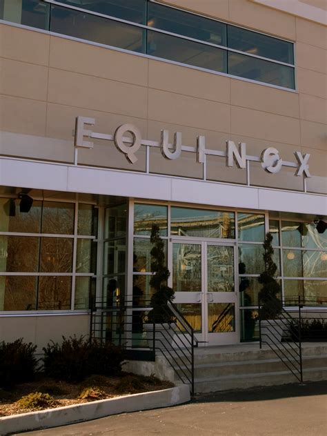 Equinox class schedule. Bodywork Services at The Spa. East 44th Street. 420 Lexington Avenue. New York, NY 10170. (212) 953-2499. Featured Amenities. Bodywork Services at The Spa. Dedicated Cycling and Yoga Studios. Tucked away from the bustling Murray Hill streets, our luxurious Park Avenue club is a haven for hard-working members with minimal time and maximum … 