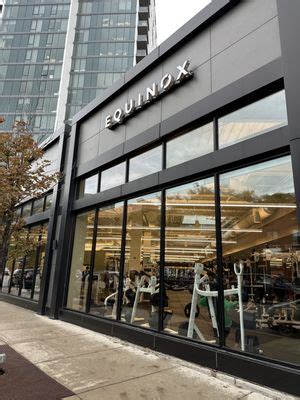 Equinox lincoln common. Stronger by Equinox - Free Workout Class Hosted By Kourtney Murray Living. Event starts on Thursday, 20 July 2023 and happening at Equinox Lincoln Common, Chicago, IL. Register or Buy Tickets, Price information. 