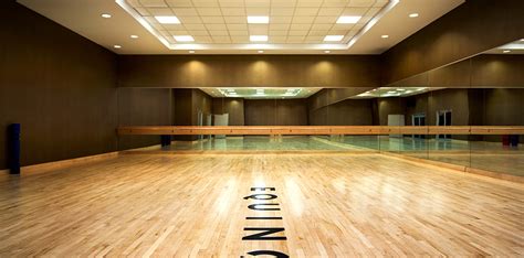 Equinox woodland hills. Equinox Woodland Hills. 3.8 (218 reviews) Gyms Day Spas Sports Clubs $$$$ 21530 Oxnard St, Woodland Hills. This is a placeholder “The trainers here are slightly better than the 24 hour fitness ones. 