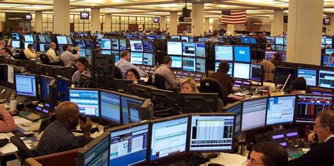 Proprietary trading firms that monitor drawdown against 