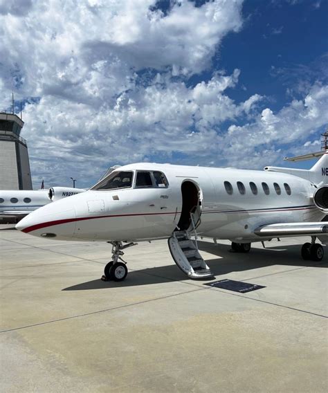 Er zoo privatejet