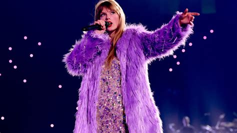 Last week, Taylor Swift asked her fans to meet her at midnight, and now, she's asking them to meet her at one of the many locations on her newly-announced 2023 Eras Tour. Instead of a surprise .... 