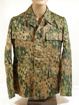 Erbsenmuster smock.  The Erbsenmuster or alternatively Erbsentarn M44 (Pea dot pattern Mode...
