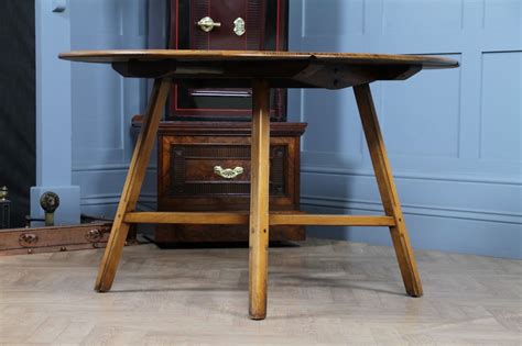 Ercol old colonial table.  Product Description Vintage Ercol Old Coloni...