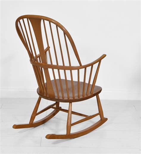 Ercol windsor rocking chair.  The Ercol Chairmakers Rocking Chair was designed ...