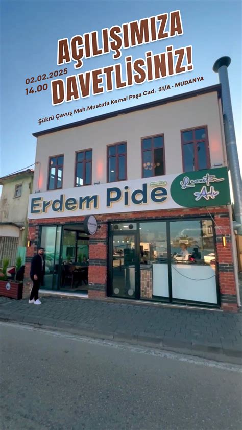 Erdempidemudanya Facebook.