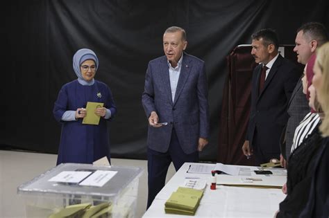 Erdogan’s leadership in the balance as Turkey votes in pivotal elections