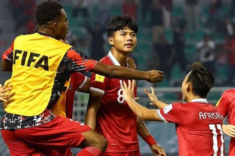 Erek erek anak anjing 4d. Timnas u17 vs maroko.