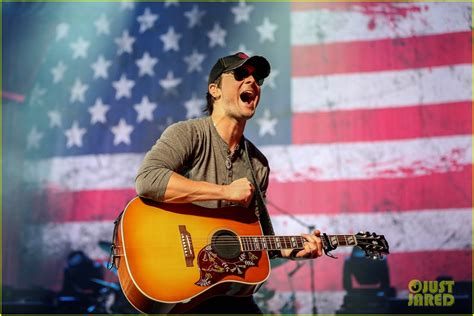 Eric Church @ BB&T Pavilion in Camden, NJ - Facebook