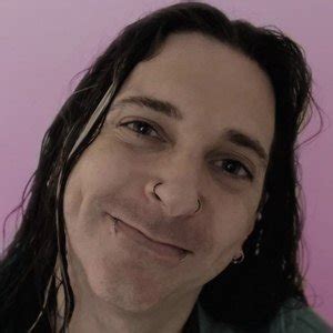 Eric calderone net worth.  Instead, it&rsquo;s an estimate based on a combinatio...