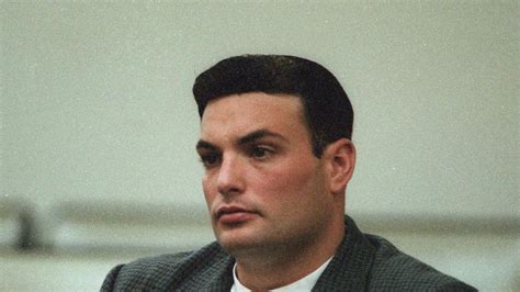 Erik naposki. How old is Eric Naposki? Height and Weight. Eric Naposki, the infamous American Convicted Murderer, is said to be 58 years as of 2024 update. You should know that the former NFL player was born on December 20, 1966. After measurement, Eric Naposki Height is reported to be 6 feet 2 and his weight is said to be 108 kg. 