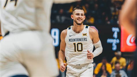 #10 Guard Follow Birthplace Lacey, WA Career Stats PTS 10.7 REB 4.0 AST 2.3 FG% 37.9 View the profile of West Virginia Mountaineers Guard Erik Stevenson on ESPN. Get the latest news, live... 