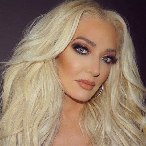 Erika jayne age. Erika Jayne. Photo: Nikko LaMere) Ericka Jayne makes her Broadway debut in Chicago. A fan-favorite star of Bravo's Real Housewives of Beverly Hills, Jayne is also an acclaimed pop artists who has ... 