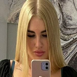 Erikahelin2 Onlyfans Leak +18 💦 218 Vids
