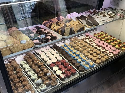 Erin mckenna bakery. Erin McKenna's tremendous career is the result of unexpected twists and turns, hits and misses, missteps, and meditation. ... In many ways, Erin McKenna’s Bakery (formerly known as BabyCakes), 