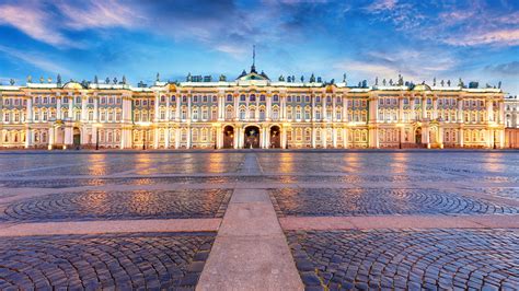 Ermitazh petersburg. Ermitaž: Jedan od najvećih (i najljepših) muzeja na svijetu, Sankt Peterburg, Rusija. Sankt Peterburg, ruska prijestolnica kulture, je magapolis u kojem se nalazi 2000 biblioteka, … 