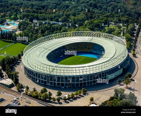 Ernst-Happel-Stadion – stadium description. Plans to build a new stadium in Vienna started appearing already in 1915, but for the next 14 years its location remained uncertain. It was in May 1929 that authorities decided …