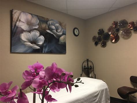 Erotic massage in mesa. Costa Mesa, US . 1145 Baker St, Ste G, Costa Mesa, CA, 92626 ... My massage therapist was a thicker but cute lady probably early 40s. Thought she was Rose from ... 