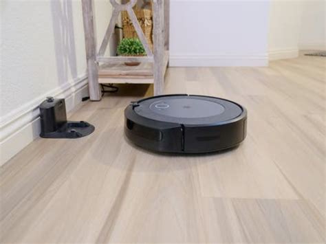 Error 19 roomba.  Ensure there is no clutter around or near the Home Base®. ...