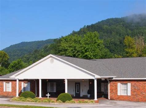 Erwin funeral homes. Carr & Erwin Funeral Home, Pulaski, Tennessee. 1,158 likes · 14 talking about this · 252 were here. We are always here for you. Whether you need immediate help after the death of a loved one or would ... 