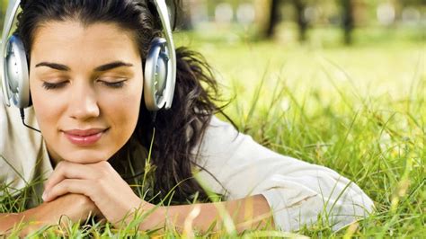 En lugar de escuchar música dentro de aplicaciones de música como Spotify o iTunes, iMusic lo ayudará a descargar el archivo MP3 directamente a su biblioteca local para que pueda disfrutarlo en cualquier lugar que desee. Más que un descargador de música para PC, iMusic es también un excelente organizador de música que puede realizar copias ….