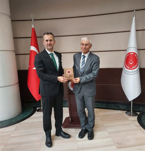 Eskişehir Teknik Üniversitesi Rektörü Prof. Dr. Adnan Özcan’dan taziye mesajıs