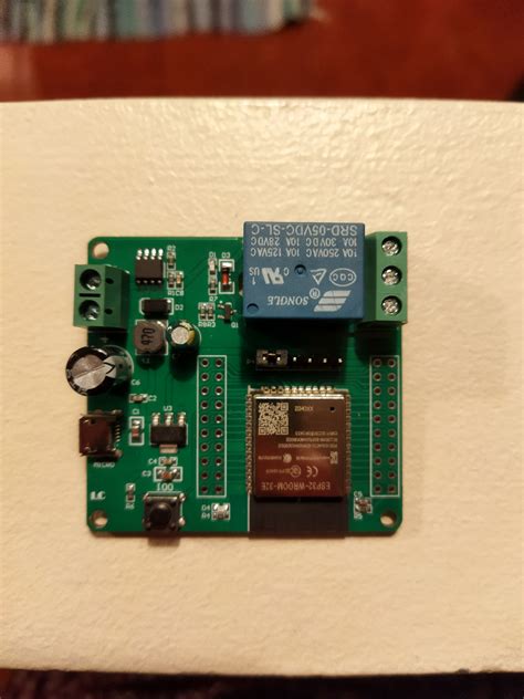 Esphome flash esp32.  Contribute to sonocotta/esparagus-media-center developm...