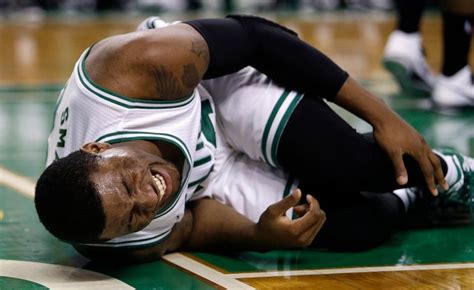 Espn nba injuries. NBA. LeBron James suffered a tendon injury in his right foot against the Mavericks last weekend and will be reevaluated in about three weeks, the Lakers announced Thursday. 