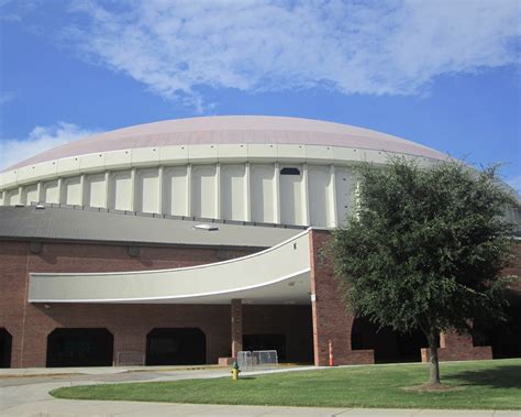 The Cajundome is a 13,500-seat multi-purpose arena located in Lafayette, Louisiana on the University of Louisiana at Lafayette campus. It is home to the .... 