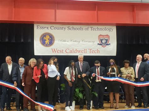 Essex county vo tech. Serving 358 students in grades 9-12, Essex County West Caldwell Tech ranks in the bottom 50% of all schools in New Jersey for overall test scores (math proficiency is bottom 50%, and reading proficiency is bottom 50%) . The percentage of students achieving proficiency in math is 20-24% (which is lower than the New Jersey state average of 26%). 