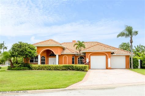 Estate sales cocoa beach florida. 4865 Lake Ontario Drive. Cocoa, FL 32926. Call or Text us at: (321) 639-0370. WE OFFER HOMES FOR SALE! Take a look at our current homes for sale on Craigslist by clicking Here. or e-mail us at info@SunLakeVillage.com. Sun Lake Village is an all-ages manufactured home community in Cocoa, Florida. We are located in a convenient … 