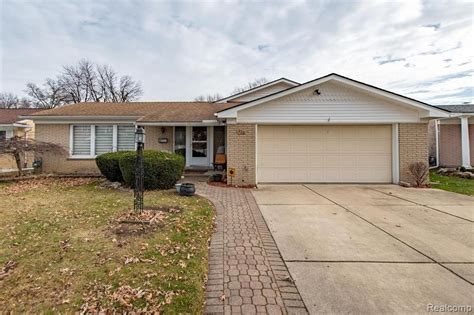 18 Homes For Sale in Dearborn Heights, MI 48125. Browse photos, see new properties, get open house info, and research neighborhoods on Trulia.. 