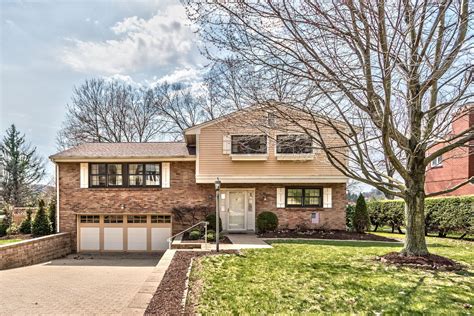 Browse data on the 31607 recent real estate transactions in Pittsburgh PA. Great for discovering comps, sales history, photos, and more. This ... Pittsburgh Homes for Sale $228,458; McKees Rocks Homes for Sale $172,817; West Mifflin Homes for Sale $153,288; Glenshaw Homes for Sale-. 