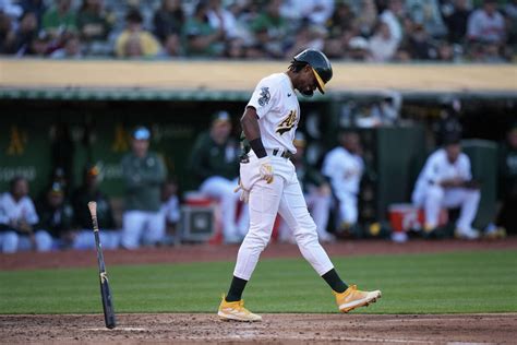 Esteury Ruiz’s milestone stolen bases the lone highlight in Oakland A’s loss at White Sox
