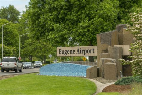 Eugene EUG Airport Restaurants & Stores - iFly