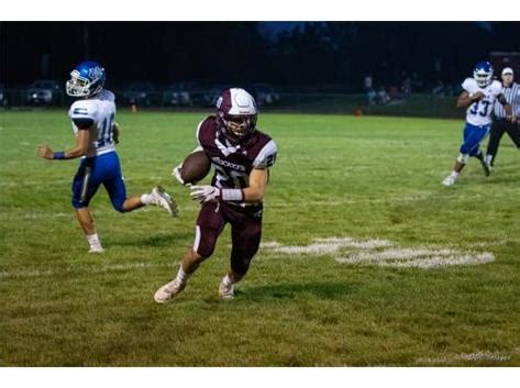 Eureka comes to play in easy win over Taylor Ridge Rockridge 14-7