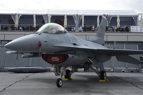 Europe still waiting on US to formally approve F-16 training
