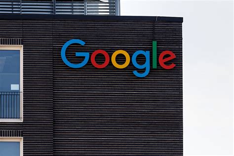 European Union instructs Google to share data, Android with opponents