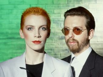 Eurythmics - Biography - 8notes.com