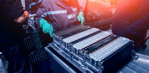 Ev battery stocks to buy. Although not a direct play among battery stocks to buy, Lithium Americas Corp. (NYSE: LAC) is nevertheless crucial to the manufacturing of powerpacks and therefore, to the global EV rollout.A ... 