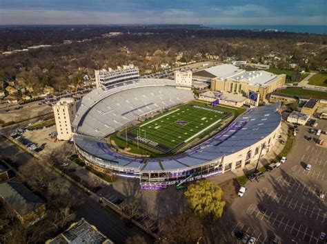 Evanston residents protest Ryan Field renovations for 2nd straight day