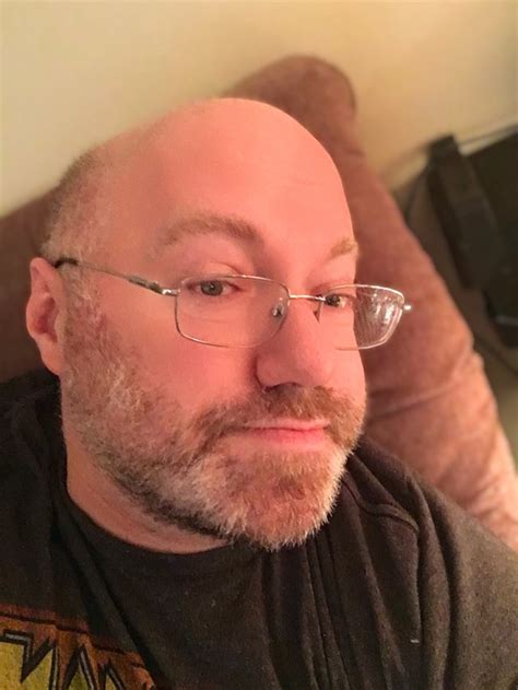 Evansville, Gay Dating