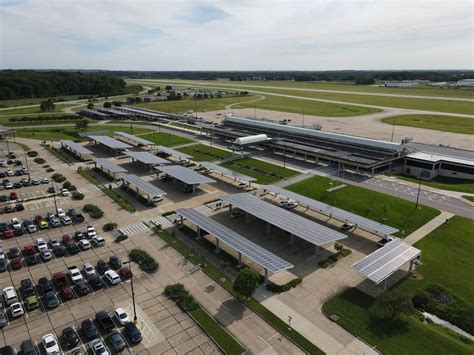 Evansville regional airport. Evansville Regional Airport offers competitive-priced connectivity to hundreds of domestic and international destinations with frequent daily flights to five top-rated, major hub cities - Atlanta, Dallas, Detroit, Charlotte and Chicago, as … 